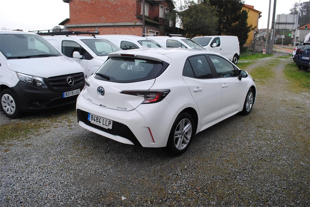 Foto 3 TOYOTA COROLLA HYBRID 