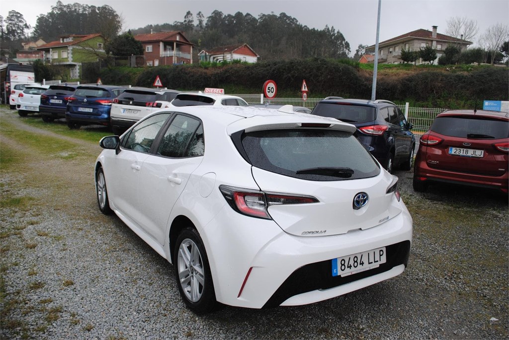 Foto 4 TOYOTA COROLLA HYBRID 