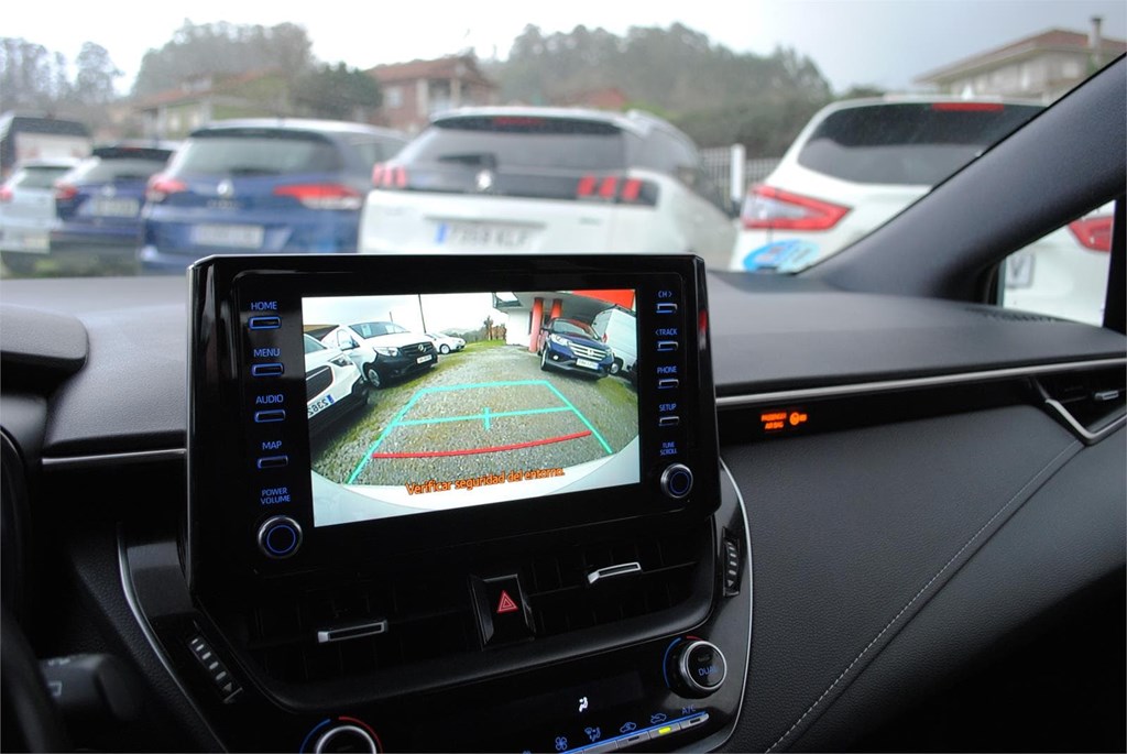 Foto 8 TOYOTA COROLLA HYBRID 