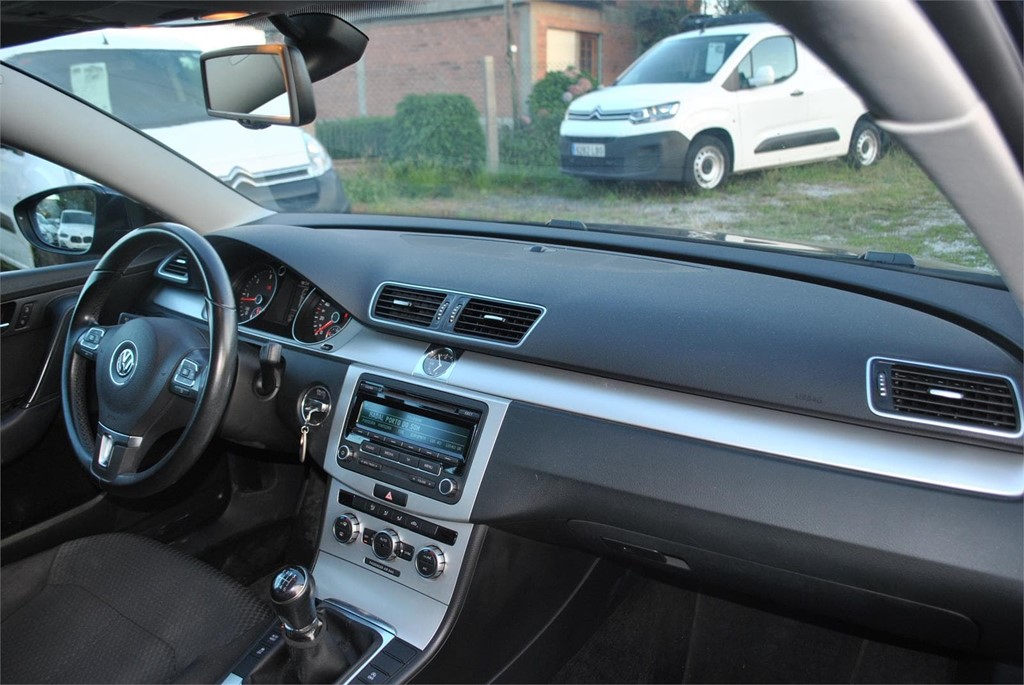 Foto 9 VOLKSWAGEN Passat