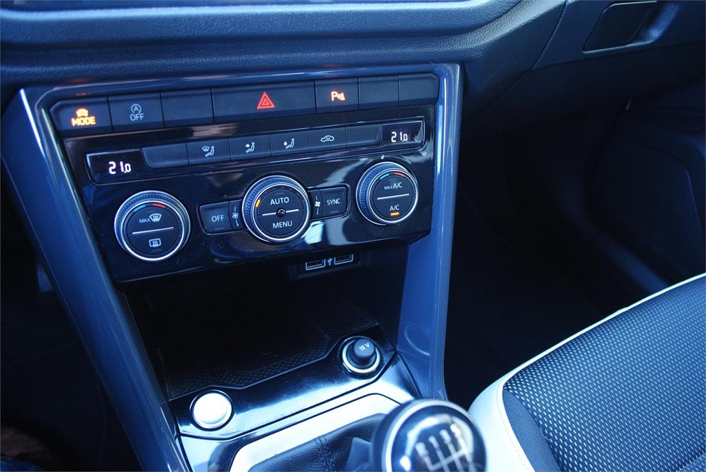 Foto 15 VOLKSWAGEN T-ROC