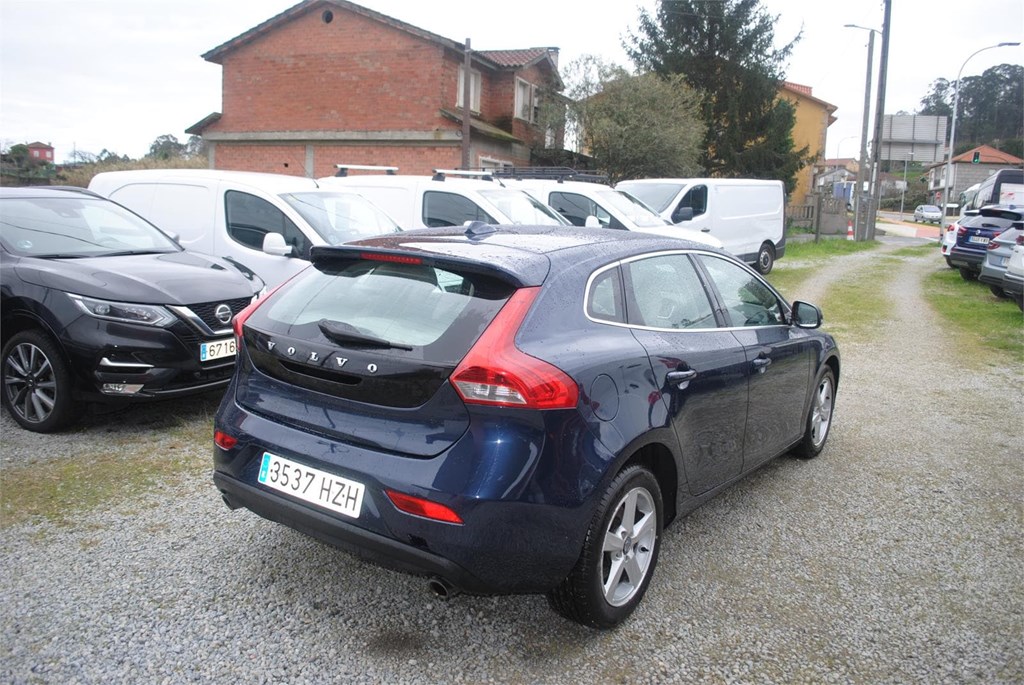 Foto 2 VOLVO V40